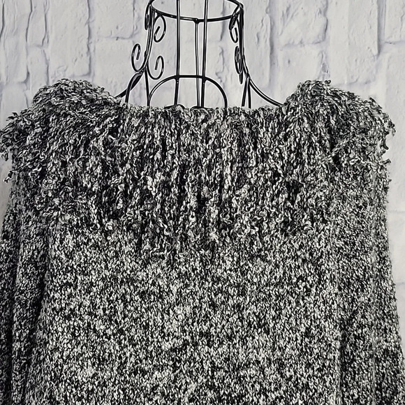 NORTON MCNAUGHTON Gray Tasseled Frayed Neckline Sweater‎ XL - Picture 5 of 7